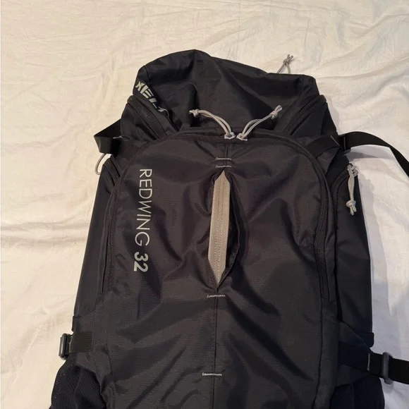 Kelly RedWing 32 hiking/outdoor backpack
